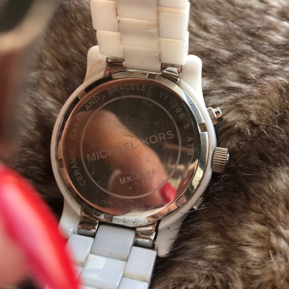 Michael Kors Authentic White Runway Watch - Picture 4 of 4